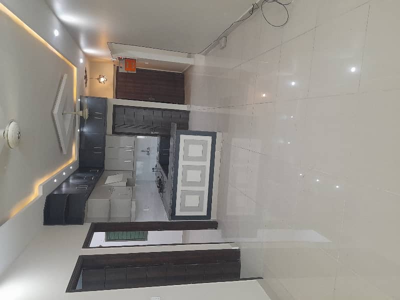 Lateef Duplex Luxurious Apartment 7