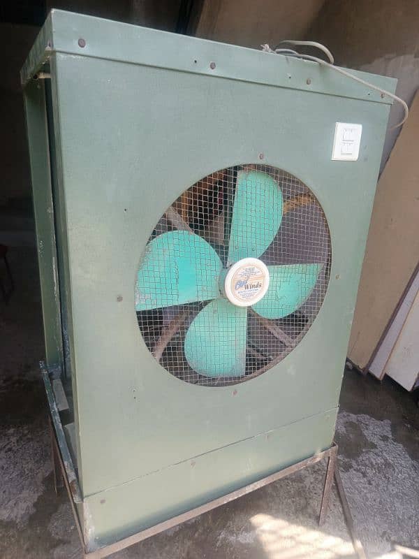 air cooler only 2 season used like new 4