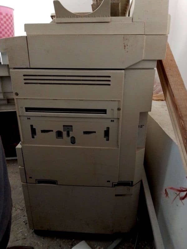 Xerox photocopier 1