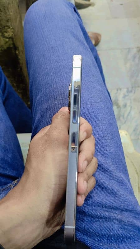 Iphone 13 pro max PTA Approved 256gb lush condition 5