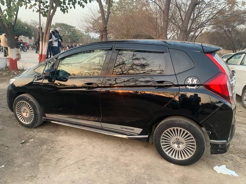 Honda Fit 2014 6