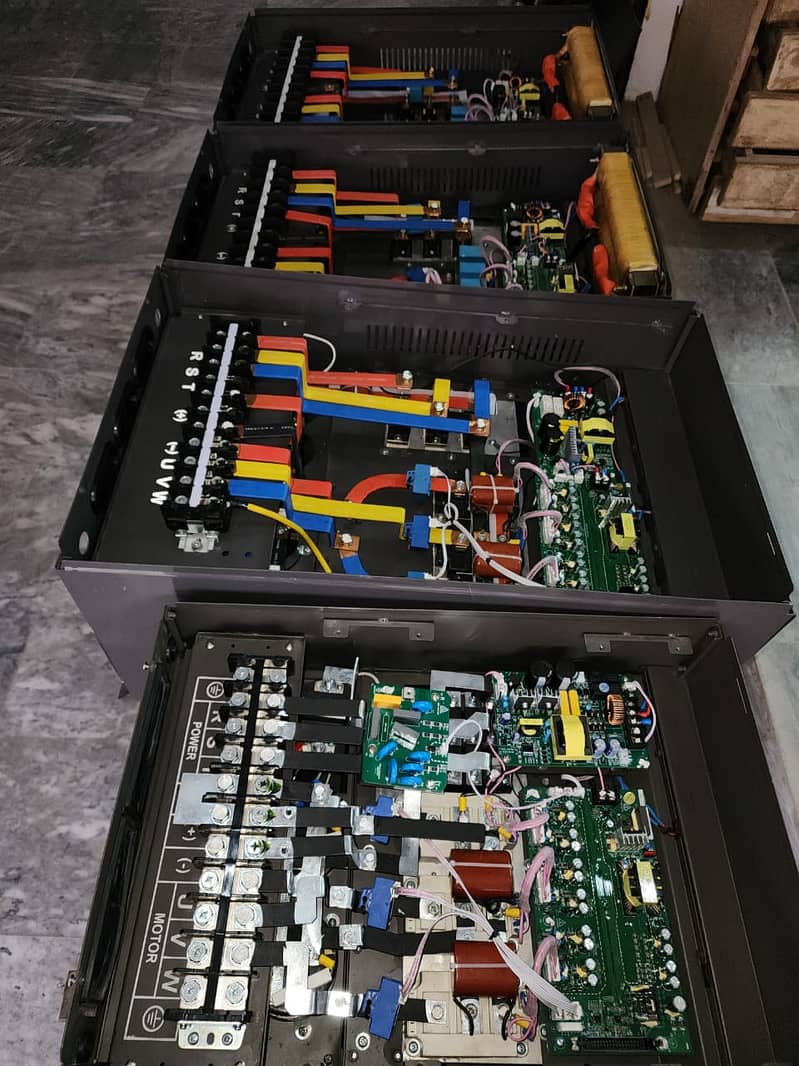VFD / solar vfd / 22/30kw genuine / solar / tubel vfd / attac chakki 0