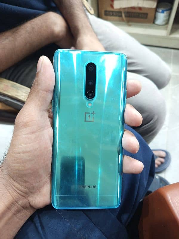 one plus 8. good condition 10/10 (0.3. 4.7. 4.6. 4.1. 6.1. 0) 5