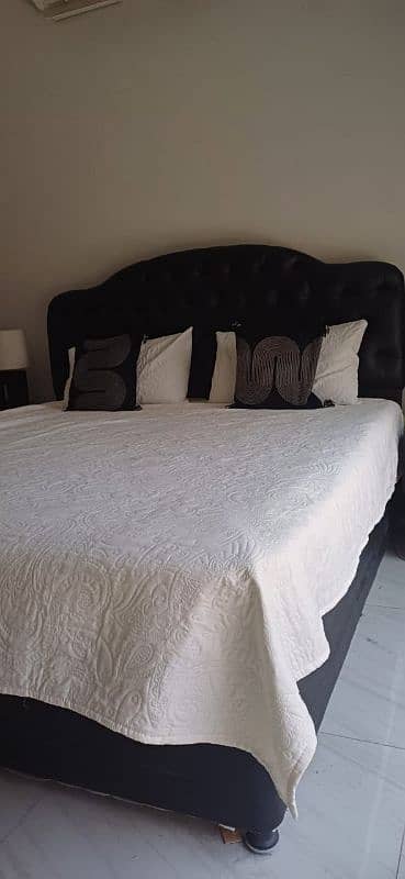 Luxury King Size Bed  | Modern Design | Best Condition 1