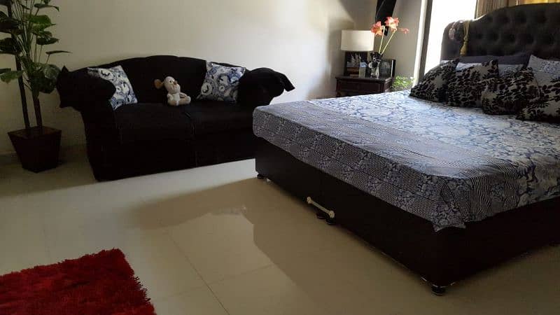 Luxury King Size Bed  | Modern Design | Best Condition 0