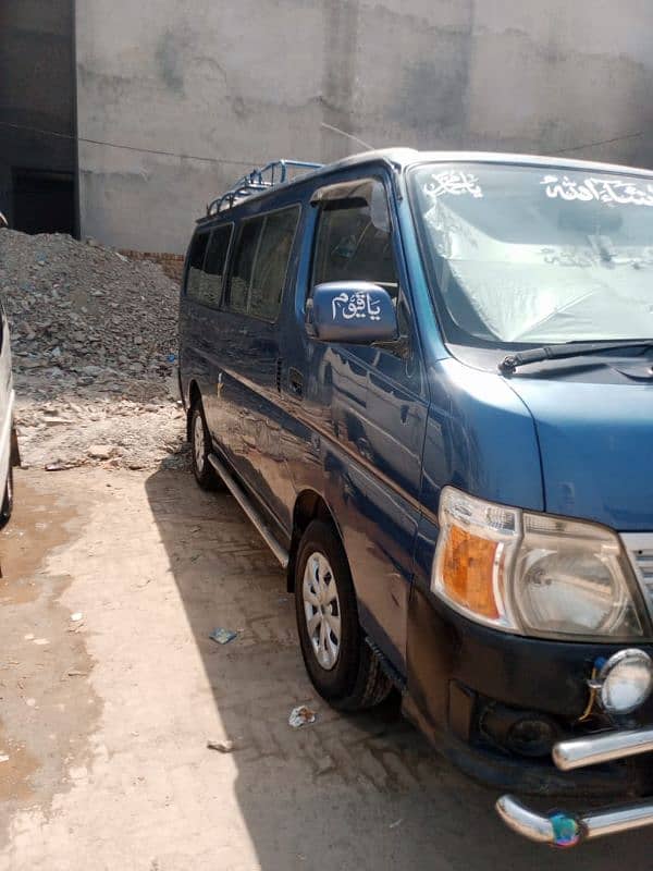 Nissan urvan 2007 model chill AC 2