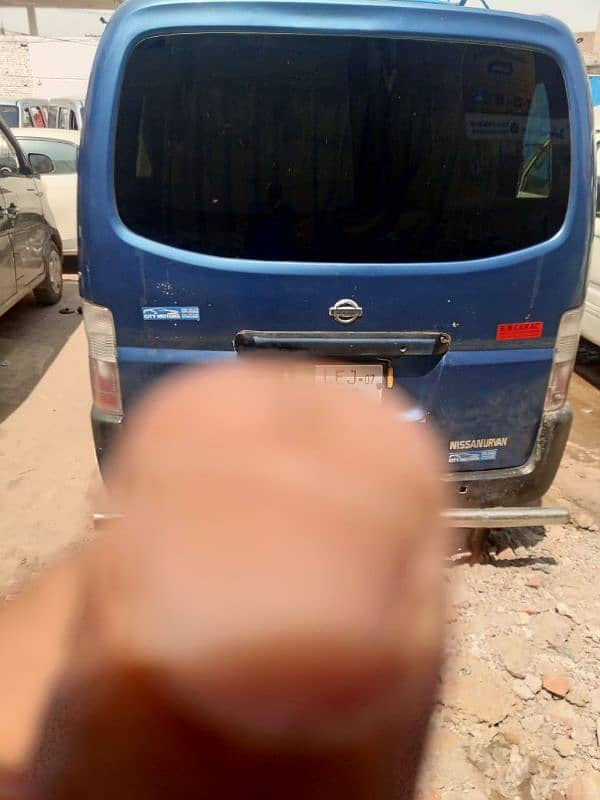 Nissan urvan 2007 model chill AC 6
