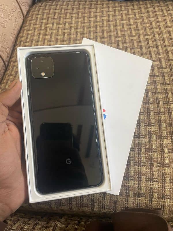 Google pixel 4xl (with box and charger) 0