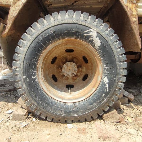 Master Foreland truck for sale 3300cc very very good condition 5