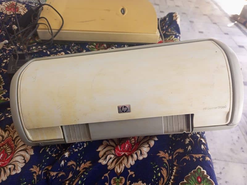 HP Deskjet D1360 printer 2