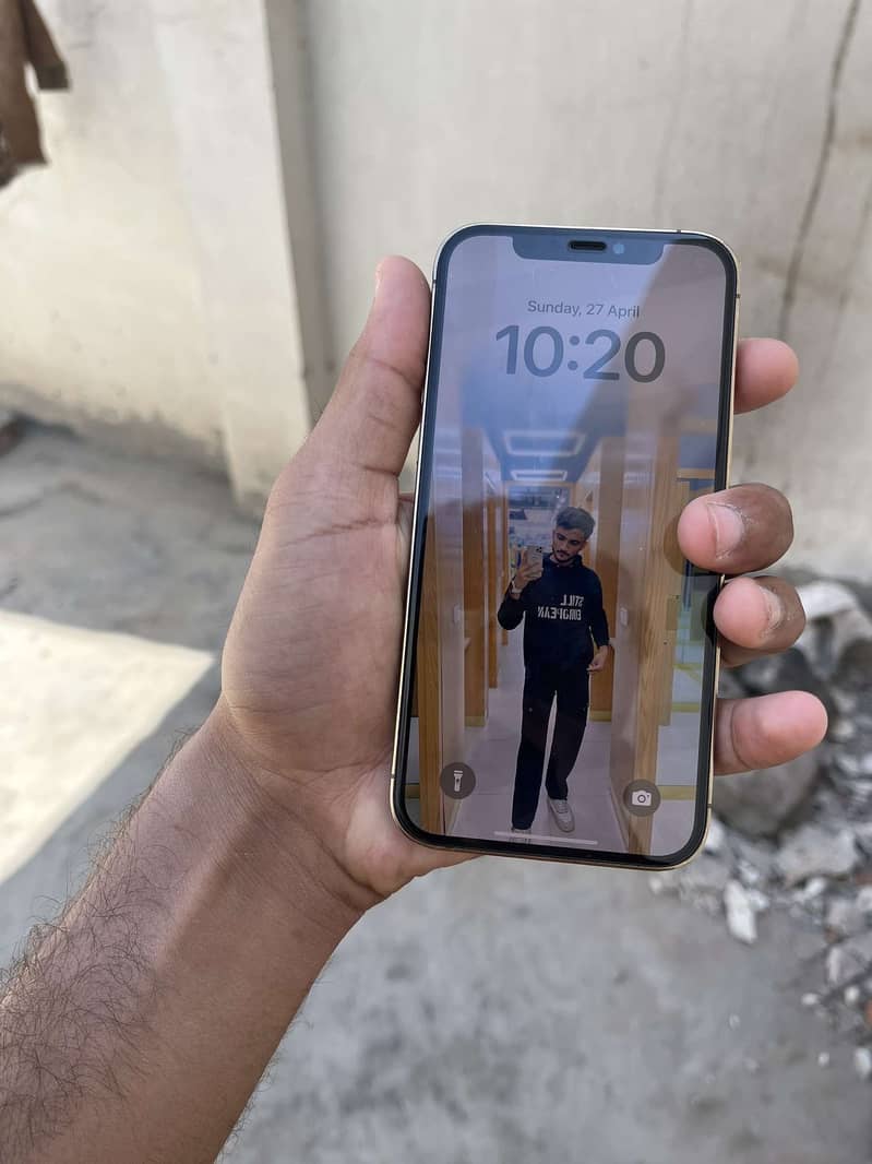 Apple iPhone 12 Pro 5