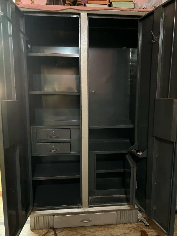 wardrobe 10