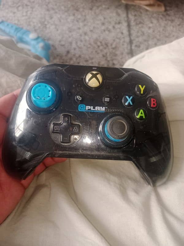 Xbox controller with wired good condition 0