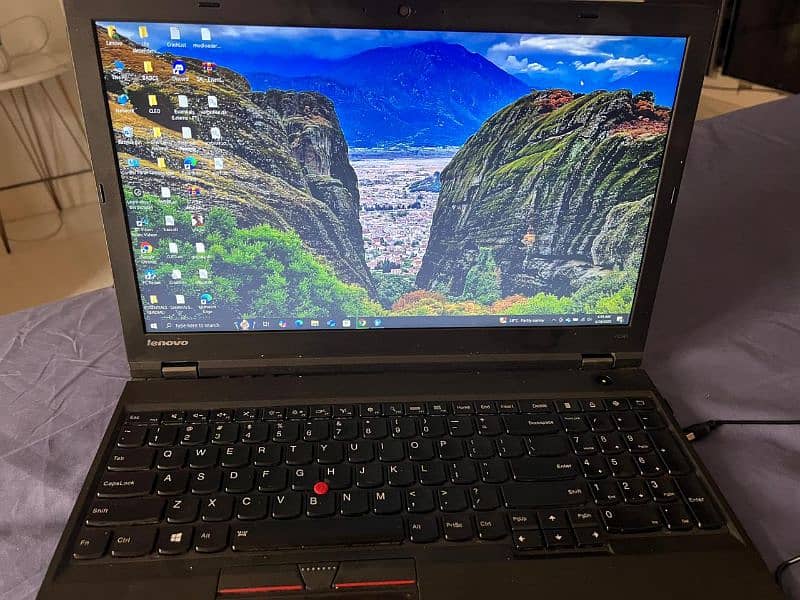 Lenovo Workstation W541 For Editing and gaming• 1