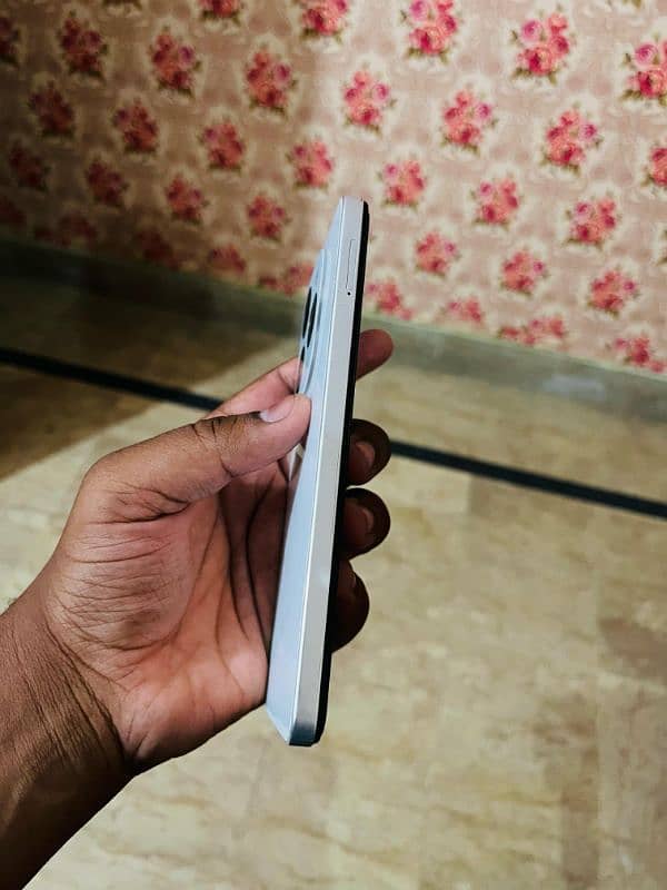 infinx smart 8 pro (4+128) best for hotspot 2