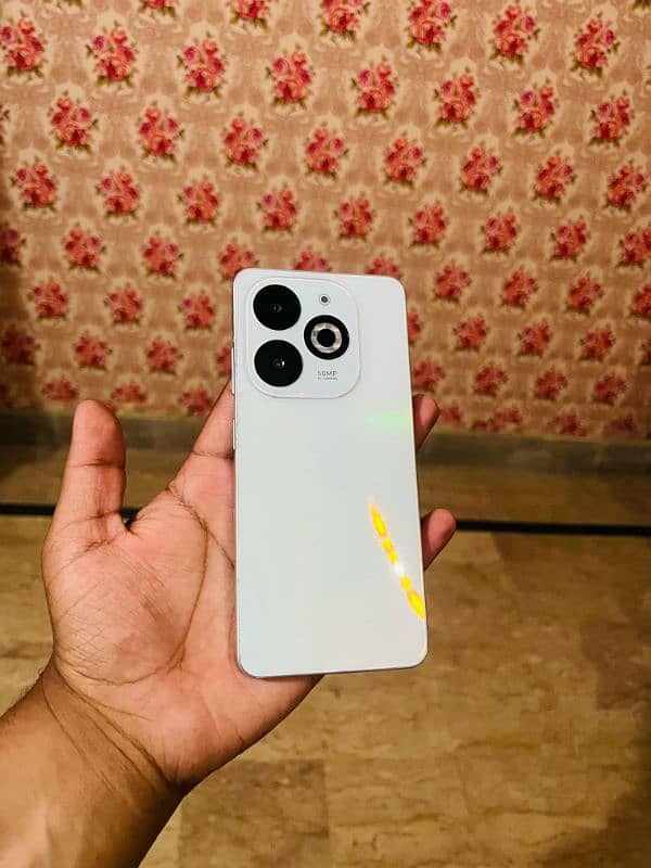 infinx smart 8 pro (4+128) best for hotspot 5