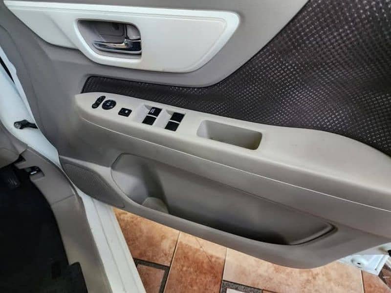 Honda N Wgn GA package 2014 ( Registered 2018 ) 5