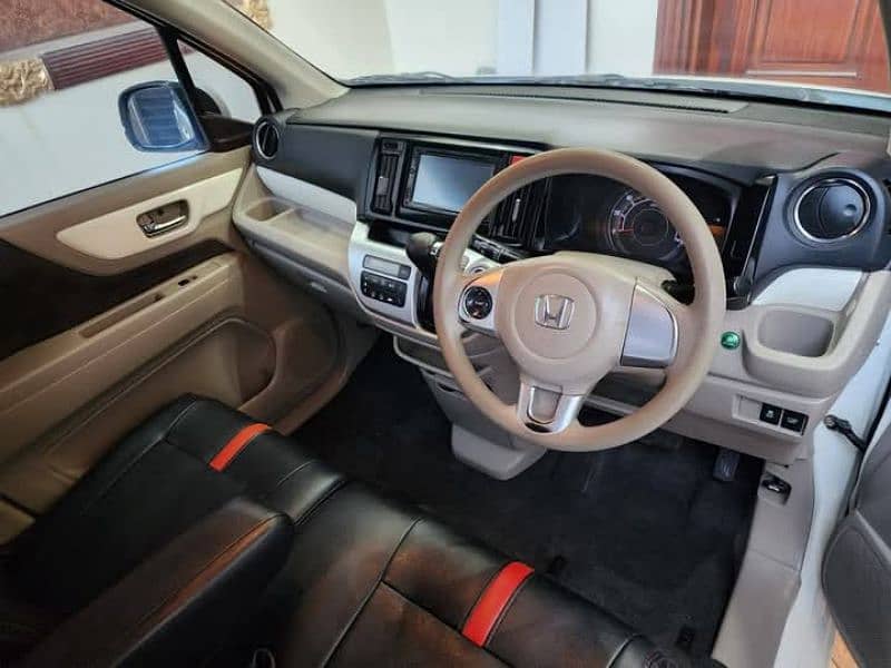 Honda N Wgn GA package 2014 ( Registered 2018 ) 9