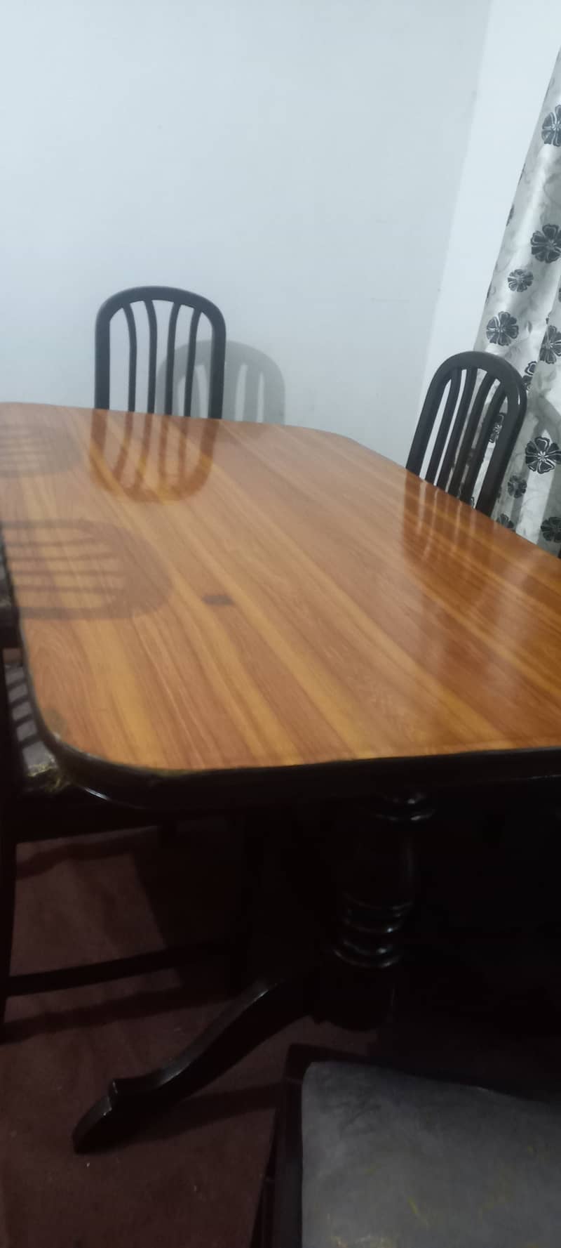 Dining table for sale 3