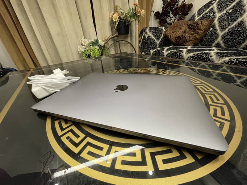Apple Macbook ProM1 2020,13.3'',8Core CPU,8Core GPU,16GB Ram,512GB SS 2