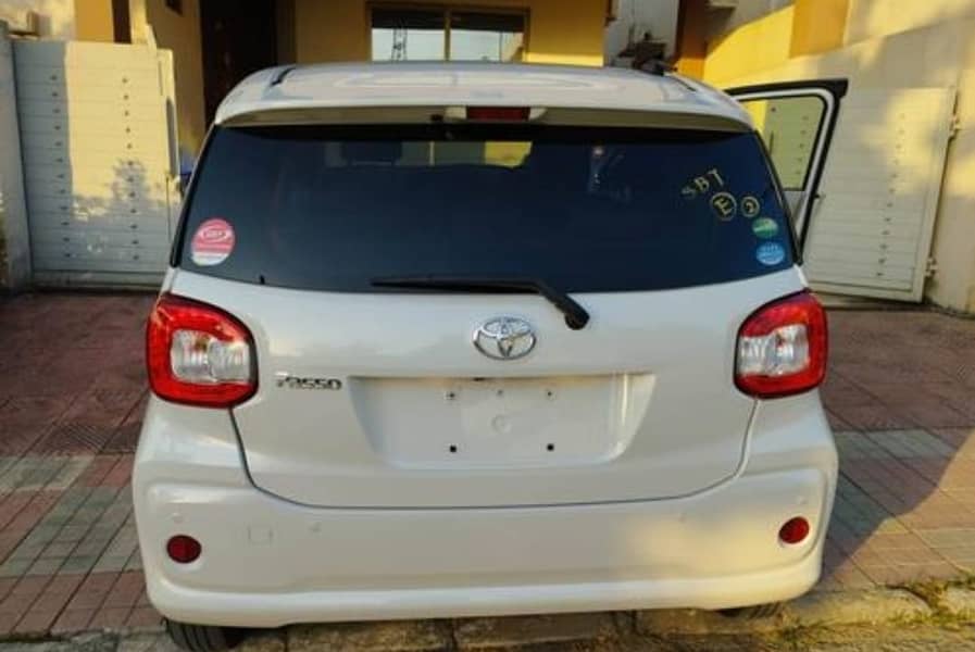 New Japanese Passo 2020 Push start Auto AC LED Package FULLY LOADED 11