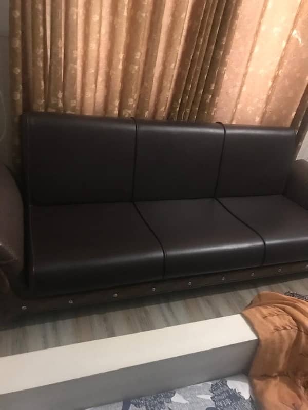 Sofa come bed 1