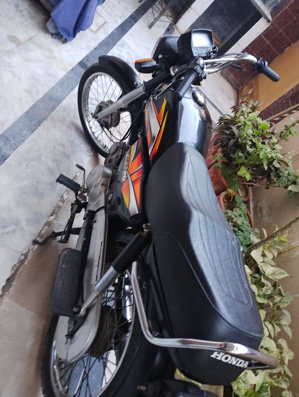 Honda CD-70 for sale 2