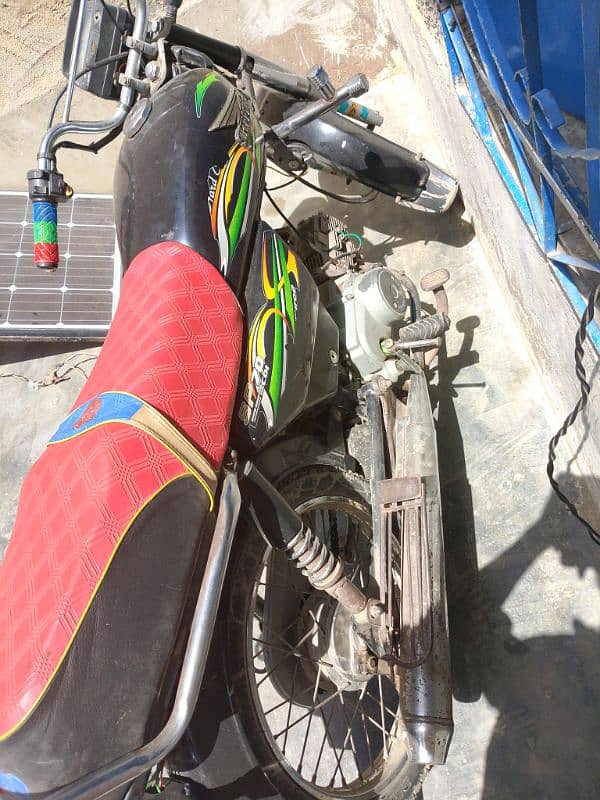 super power 70 black 2019 bilkul Jenion condition me he 03021127721 1