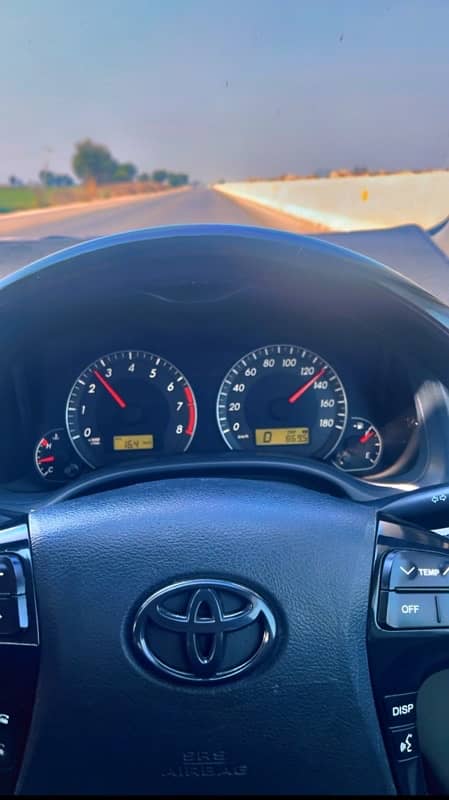 Toyota Axio G Speedometer - Fully Automatic 2