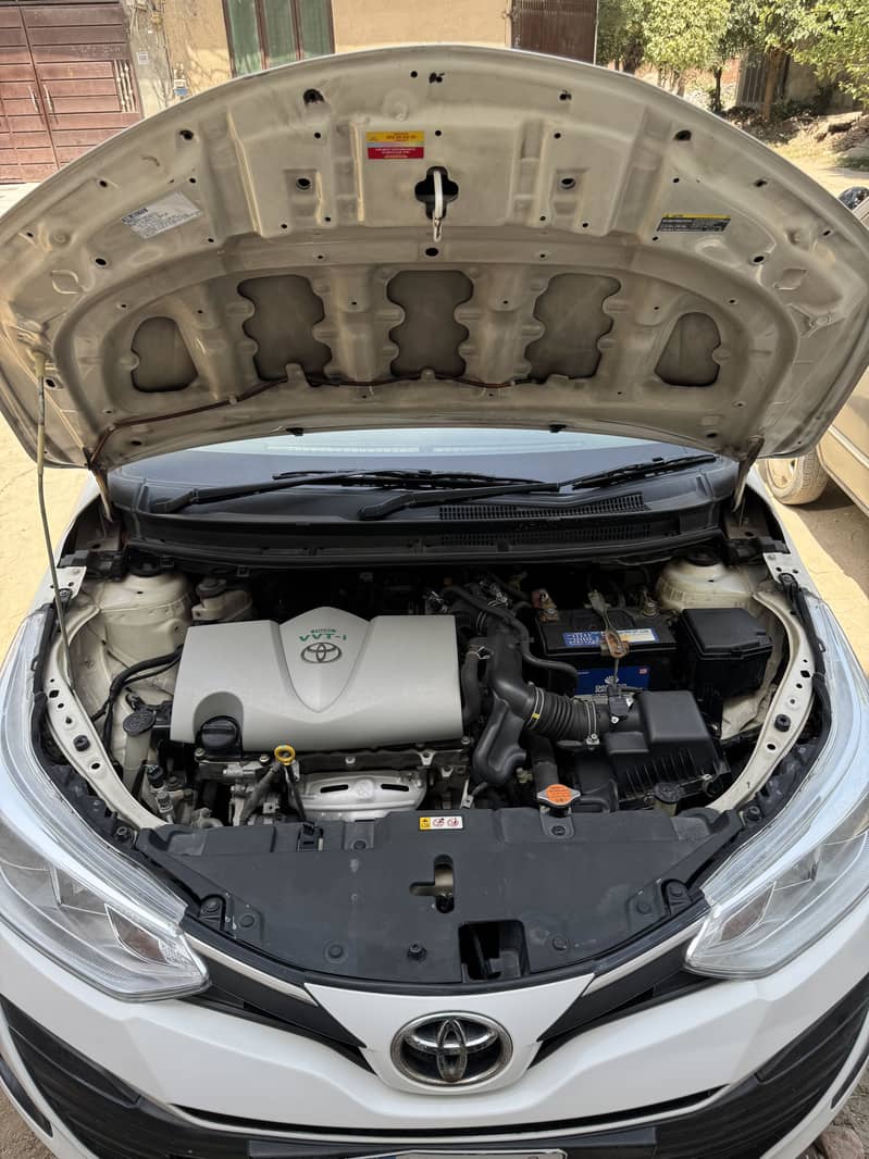 TOYOTA YARIS 1.3 ATIVE CVT 3
