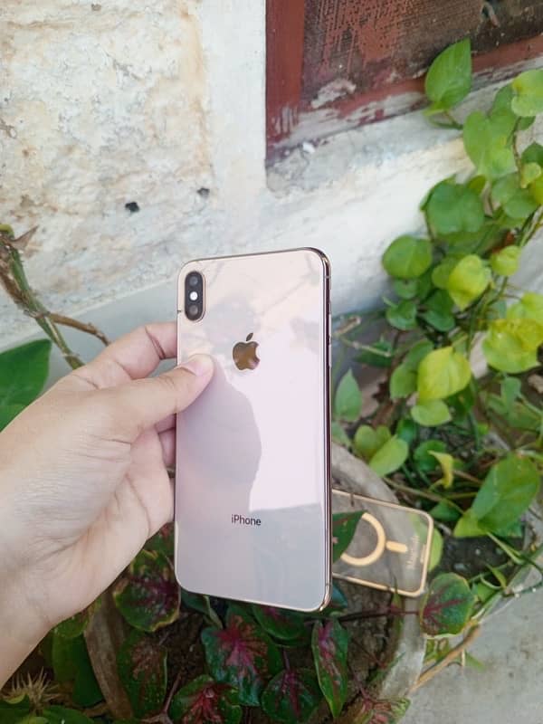 IPhone Xs Max Non PTA 4