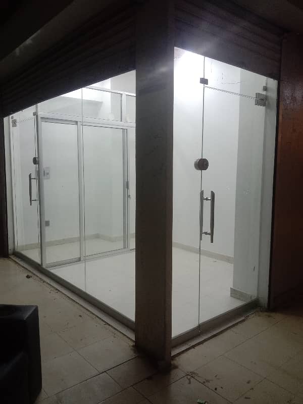 FURNISH OFFICE AVAILABLE FOR RENT 0