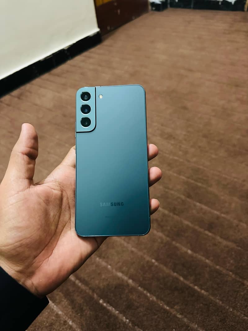 S22 plus 3