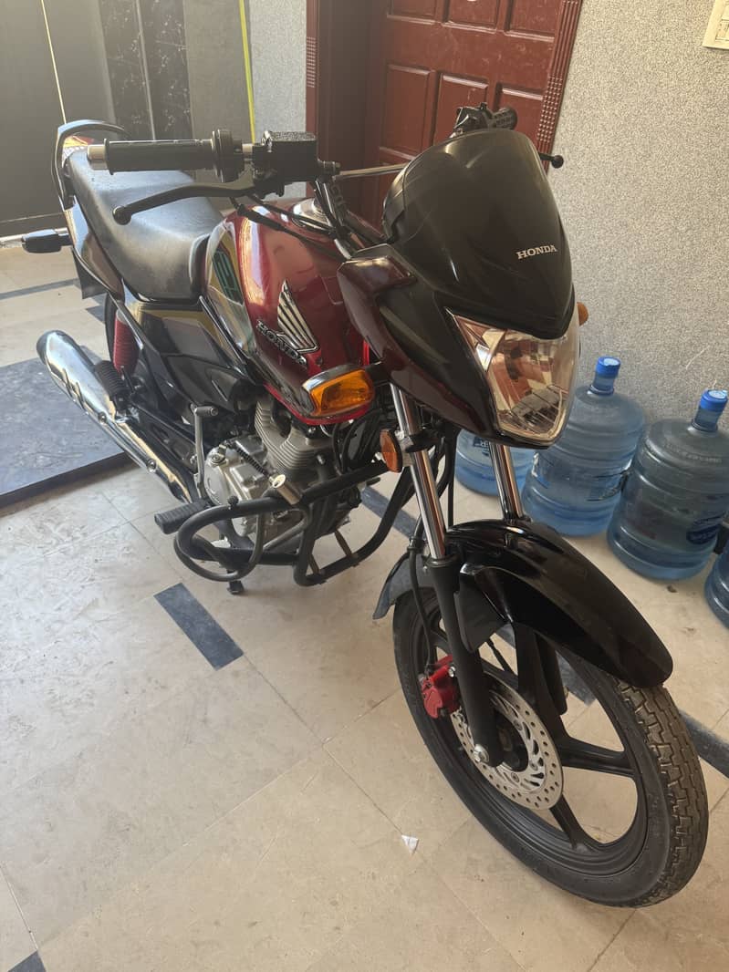 Honda CB 125F 2023 1