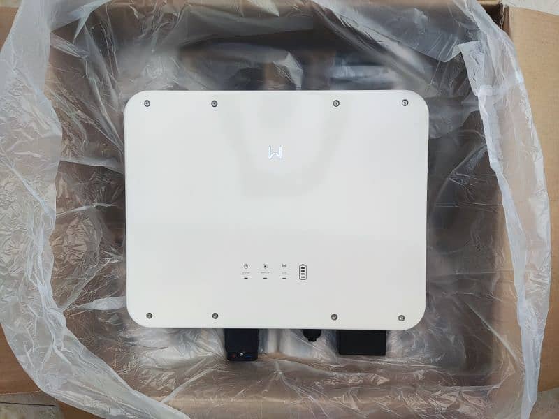 10kw GoodWe Hybrid Ip65 Inverter 0
