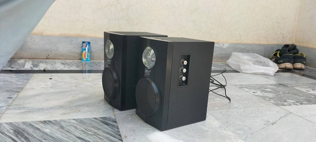 Audionic AD 2200 Speaker 2