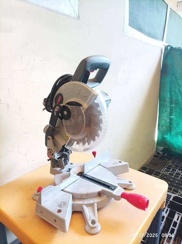 Xtreme Mitre Saw with Laser 0