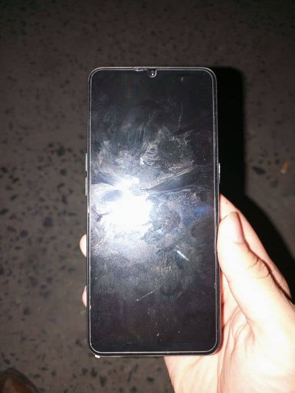 Oppo f15 0