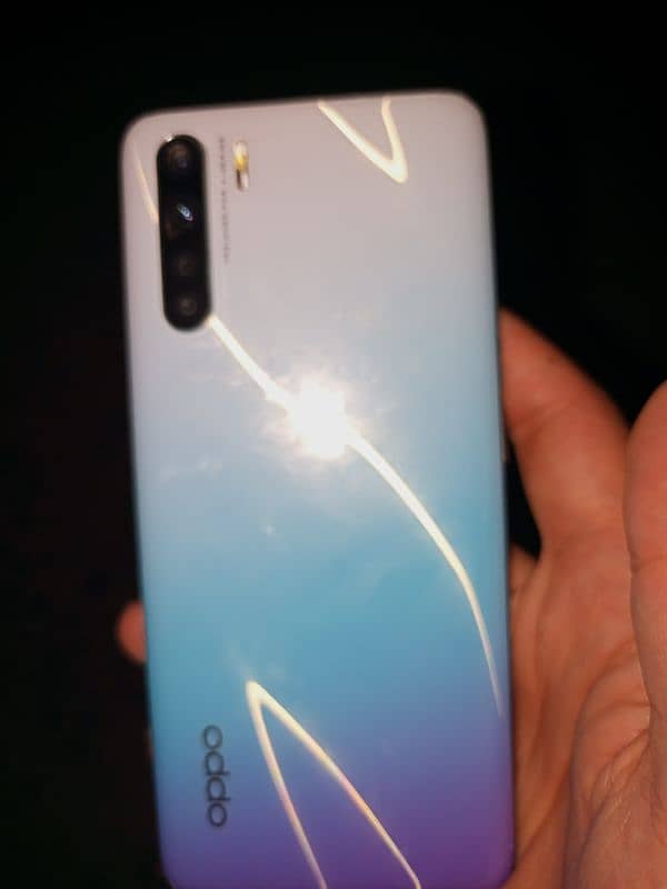 Oppo f15 1