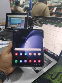 Samsung Fold 5 12/5125GB Factory Unlocked