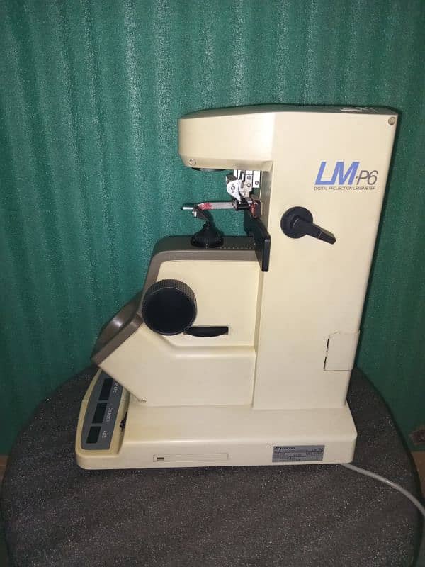 Lens Meter 1