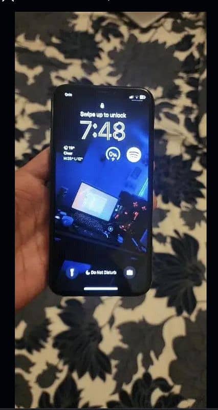 Sell urgent Iphone xs PTA approved 100%battery health 4