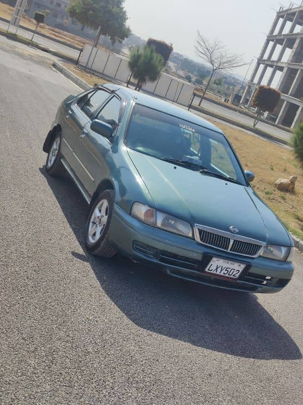 Nissan Sunny 2001 0
