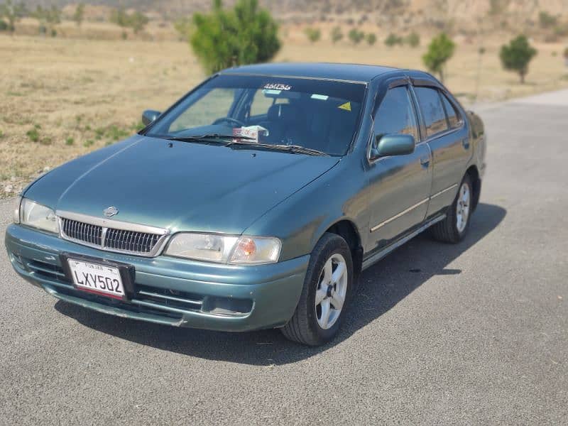 Nissan Sunny 2001 8