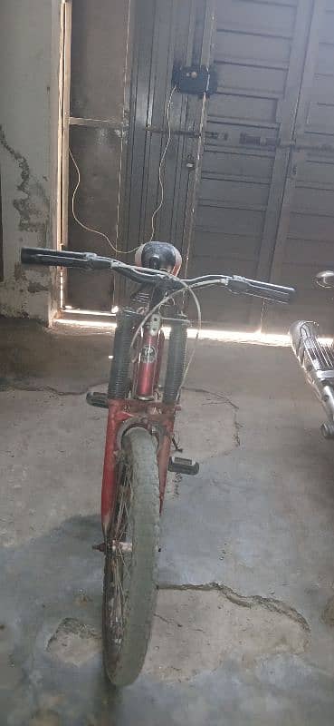 2 pieces bicycles 4