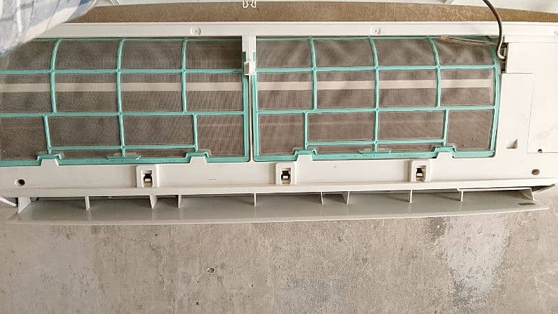 Dawlance 1.5 Ton Inverter AC 2