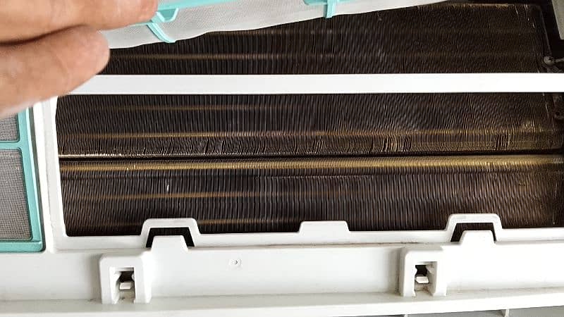 Dawlance 1.5 Ton Inverter AC 3