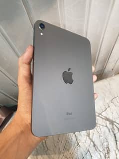 ipad mini 6, 32gb with cable, only call 03174359182