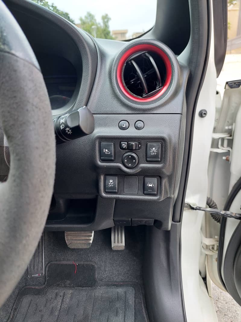 Nissan Note E Power Nismo 2017 Model 16