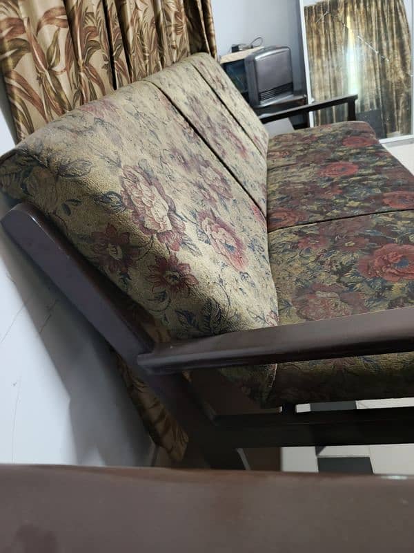 Sofa Affordable 2